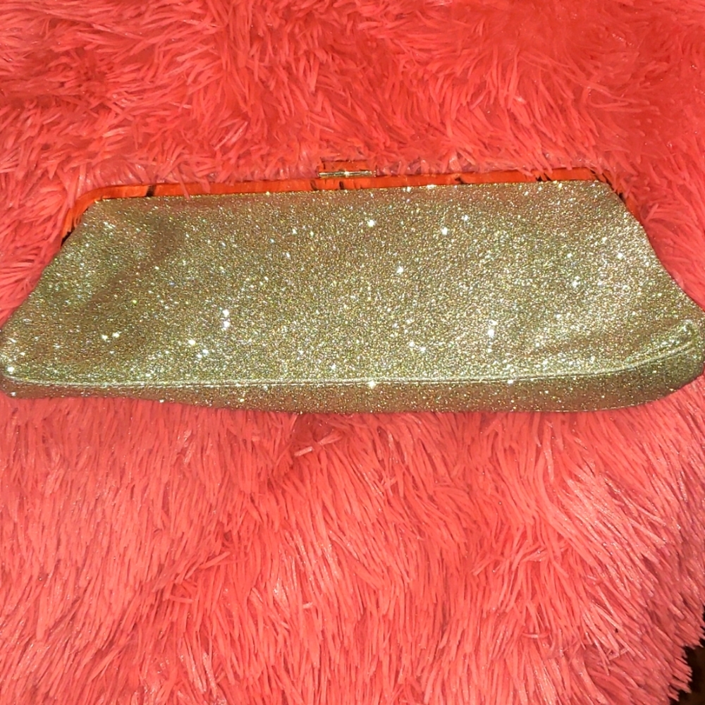 Classic purse